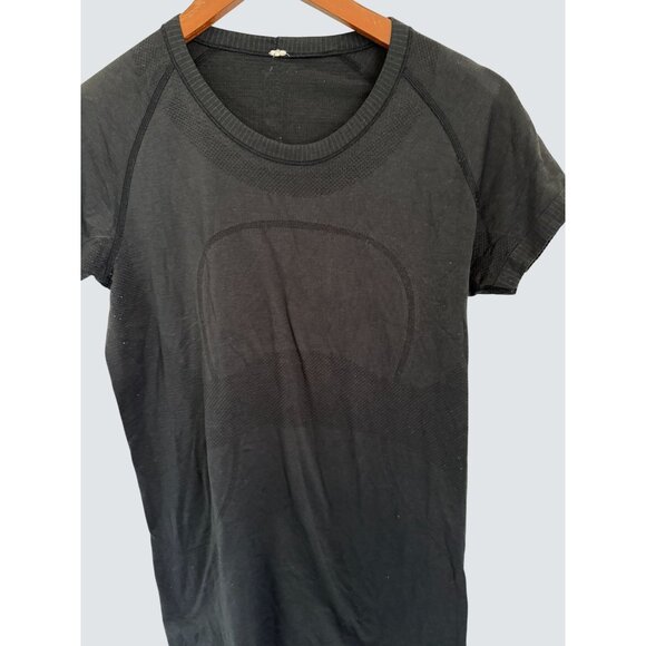 Lululemon Swiftly Tech Short-Sleeve Shirt 2.0 in Black Size 10 - Picture 4 of 9
